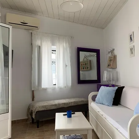 Central Old Town House Apartment